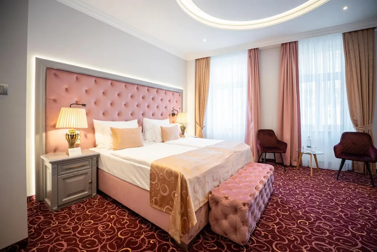 Golden Key Boutique Hotel Karlovy Vary 4*,